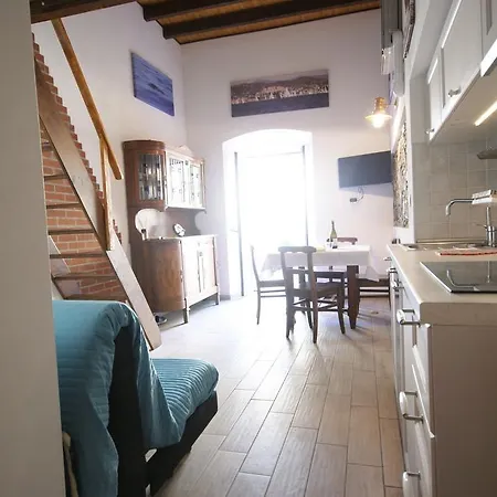 Apartament Loft Borgo Marina Imperia